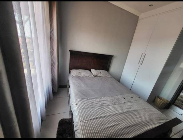 4 BEDROOM HOUSE FOR SALE IN TLHABANE WEST